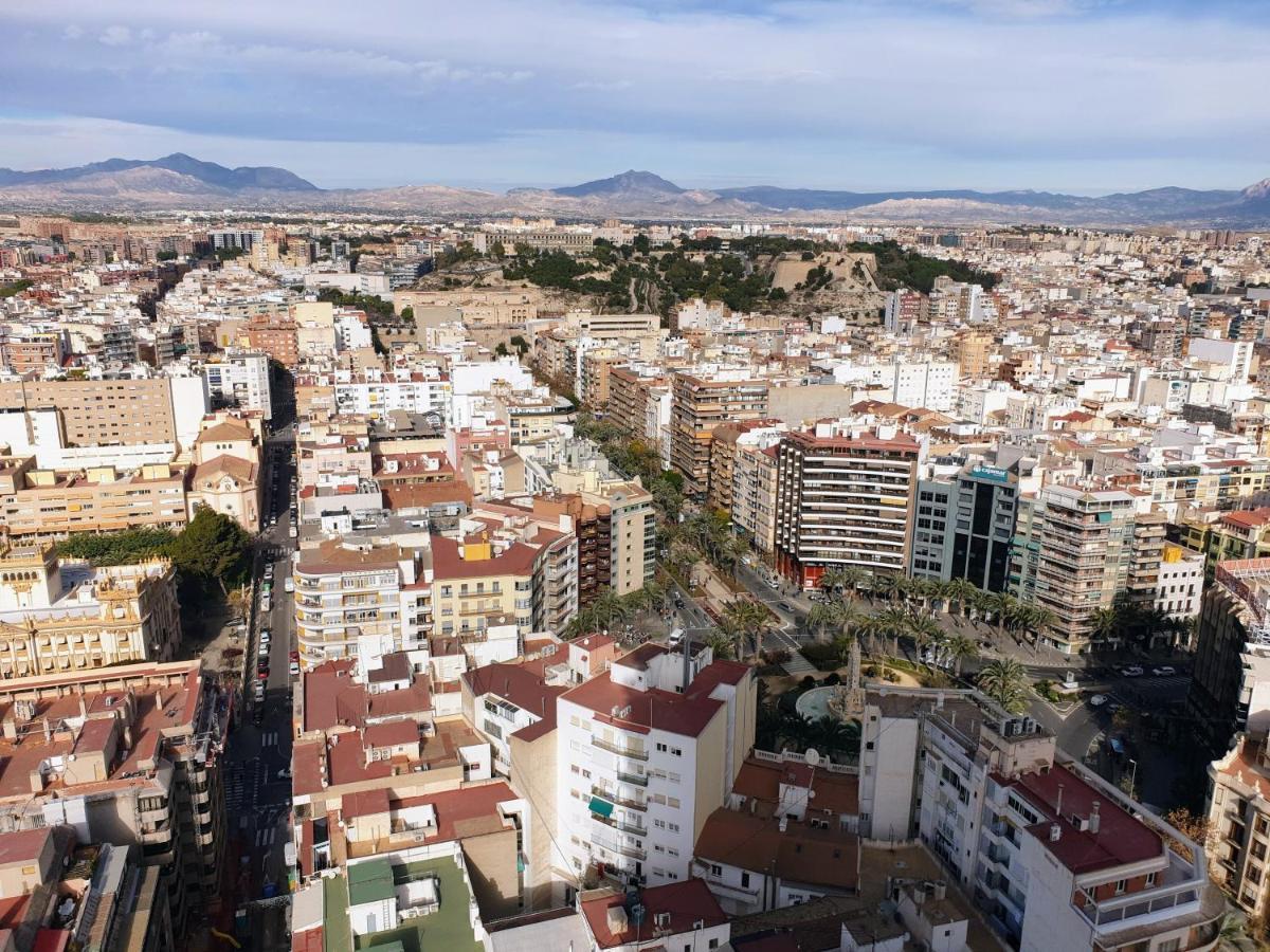 Alicante Skylights Apartments Bagian luar foto