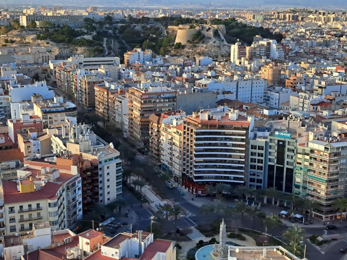 Alicante Skylights Apartments Bagian luar foto