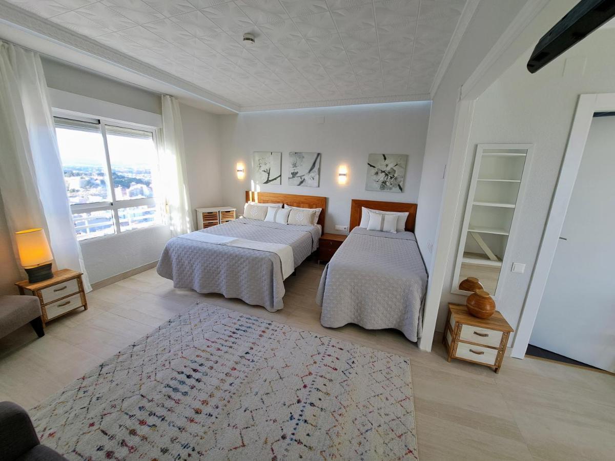 Alicante Skylights Apartments Bagian luar foto