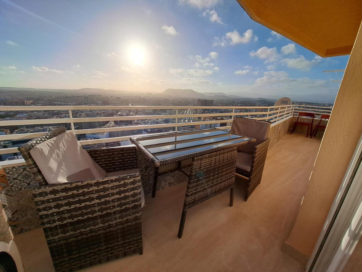 Alicante Skylights Apartments Bagian luar foto