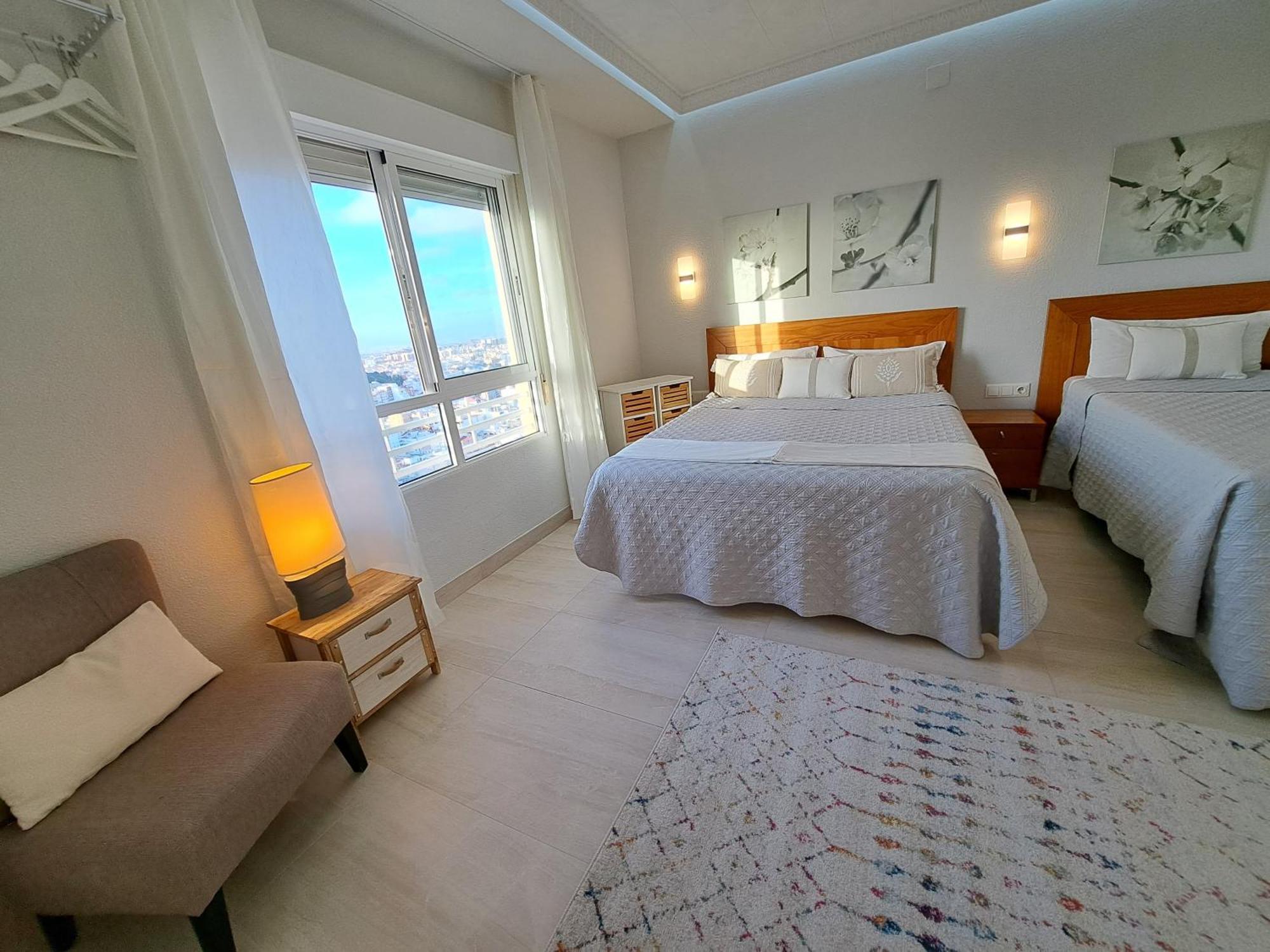 Alicante Skylights Apartments Ruang foto