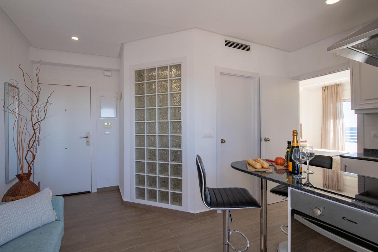 Alicante Skylights Apartments Bagian luar foto